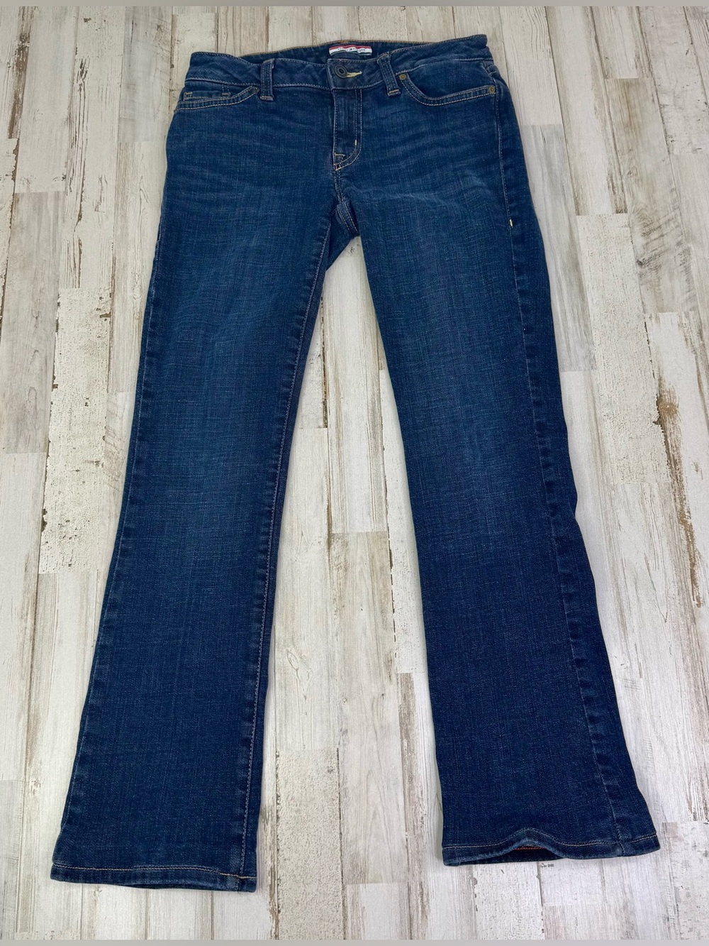 Tommy Hilfiger Jeans Women's Blue Wash 0R (28x28) Bootcut Leg Denim